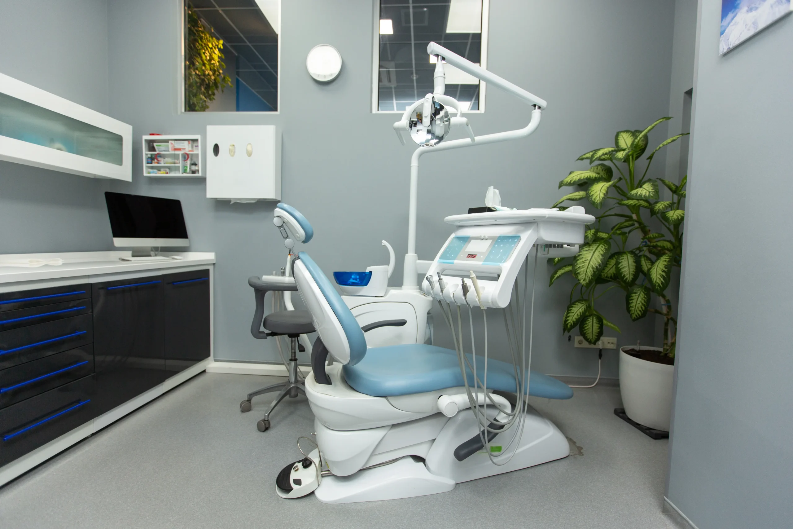 dental implant appointment