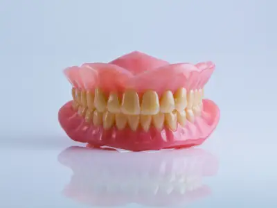 Broken cracked dentures needing same-day repair in Fairfield CA